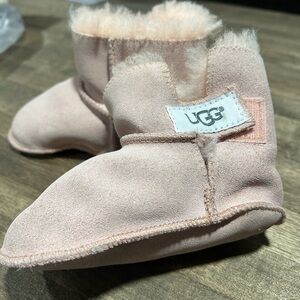 UGG Infant Soft Pink Booties
